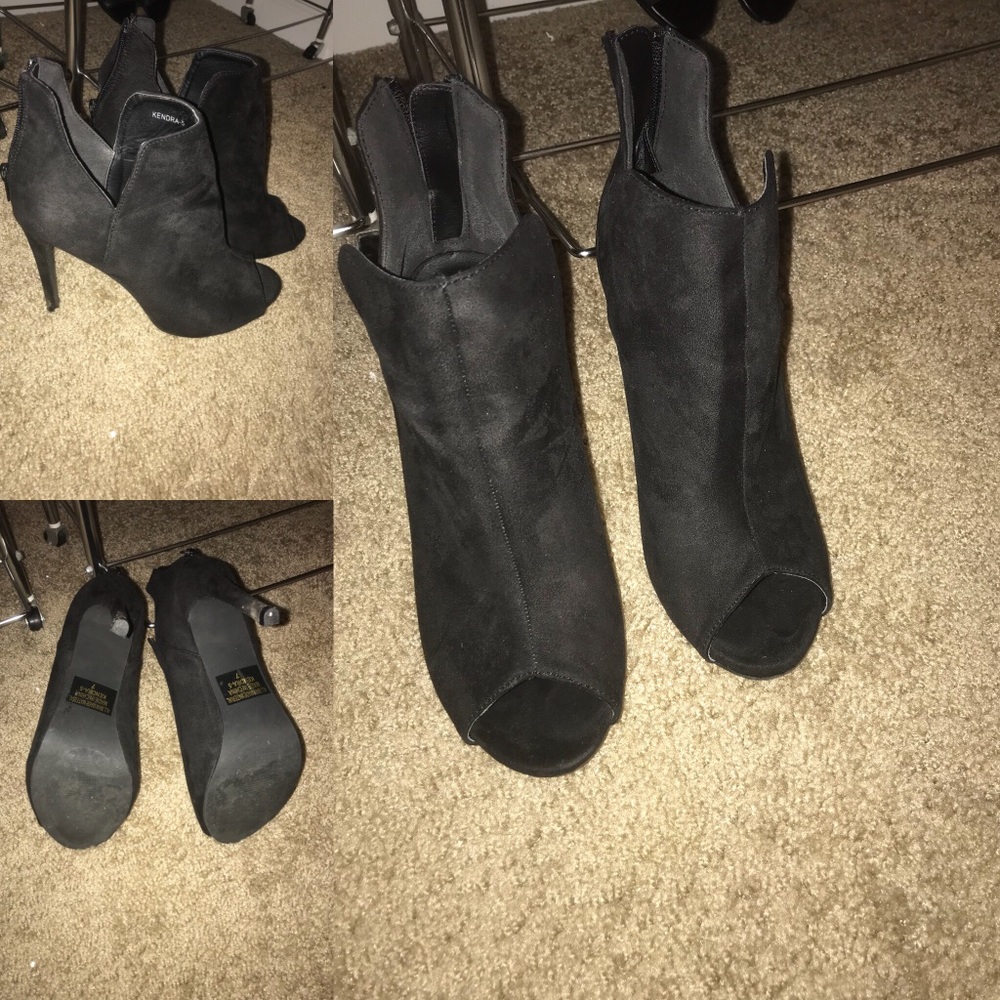 Black bootie